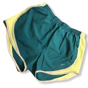 Nike Dri Fit Green Running Shorts Size Medium